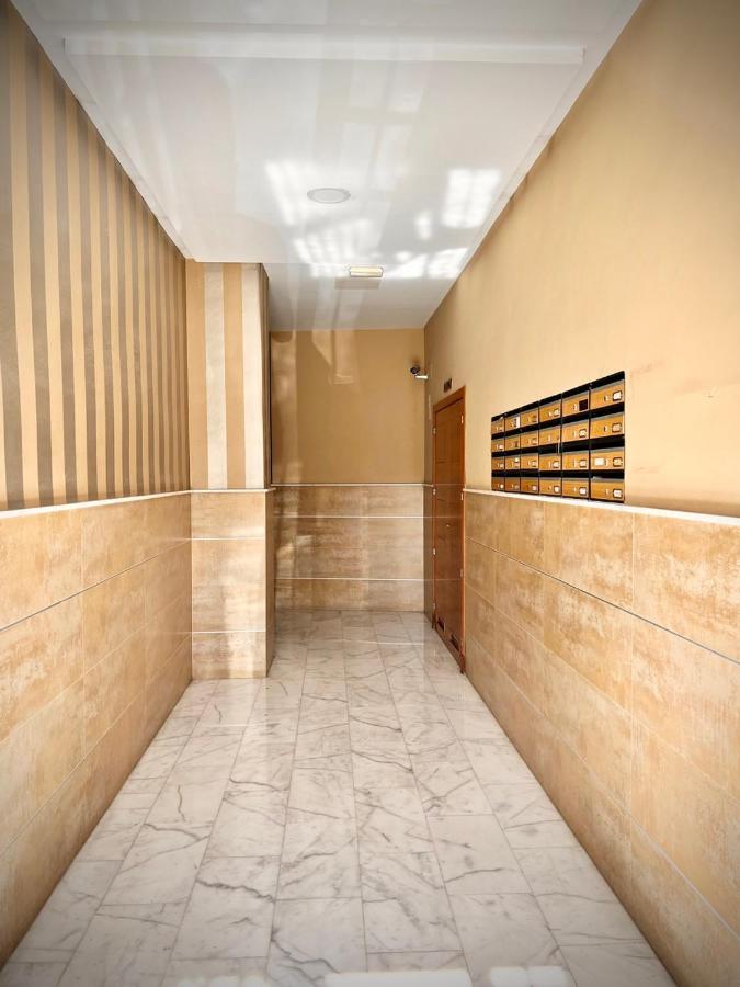 Homely Malaga Av Rosaleda Centro Historico מראה חיצוני תמונה